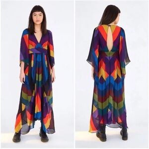 FARM Rio Julia Stripe Caftan Dress Rainbow size small